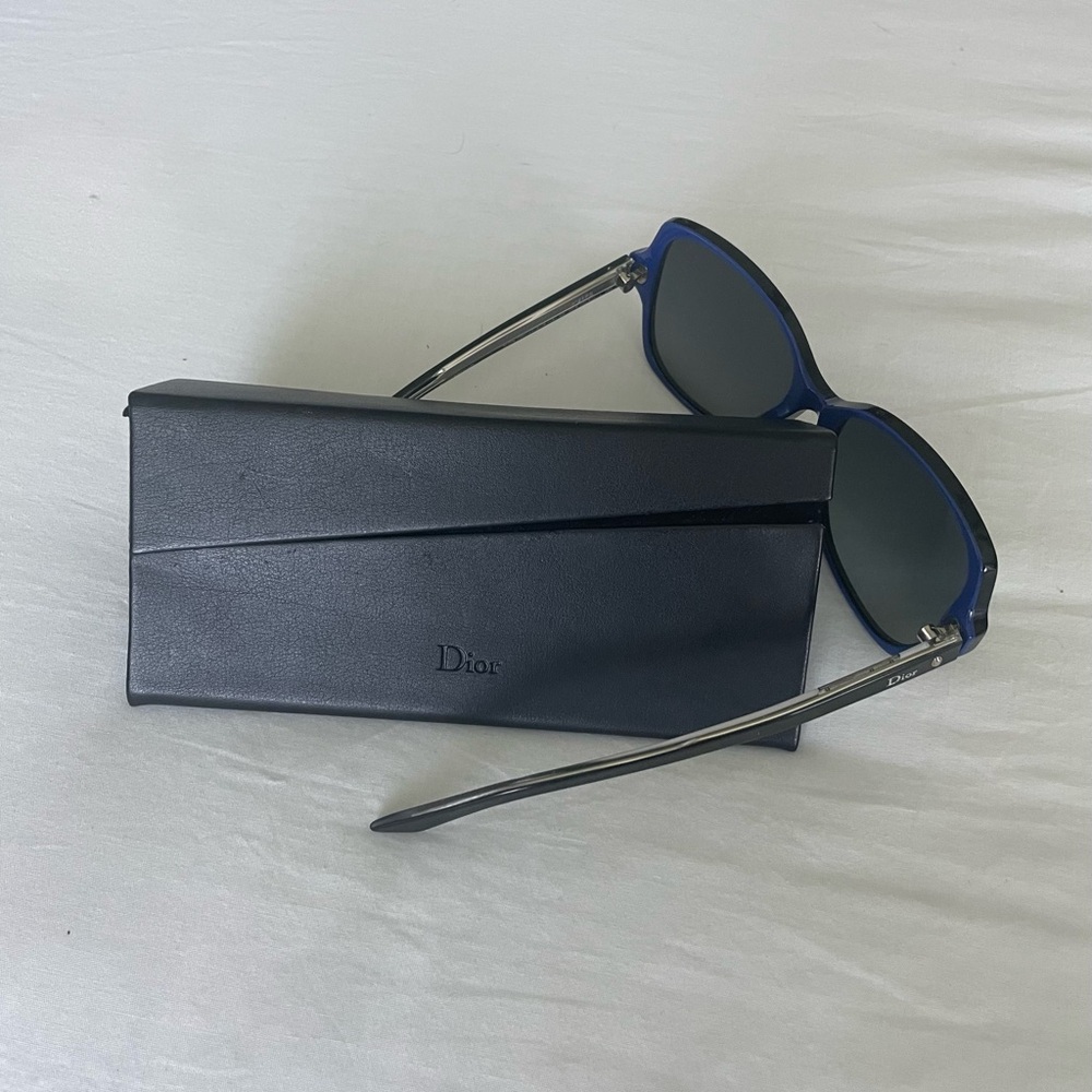 The Christian Dior Montaigne-21FS - Picture 4 of 9
